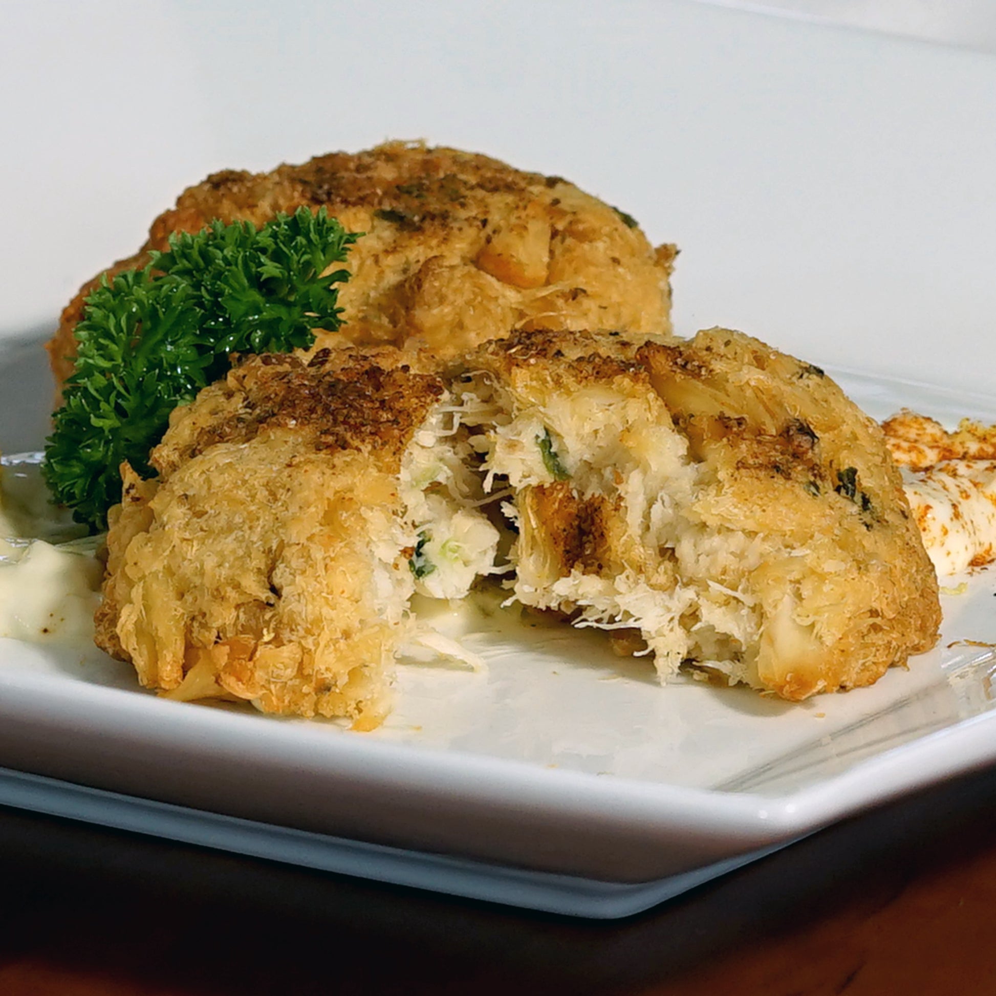 Jumbo Lump Crab Cakes (14x 4oz) – Tonight We Dine