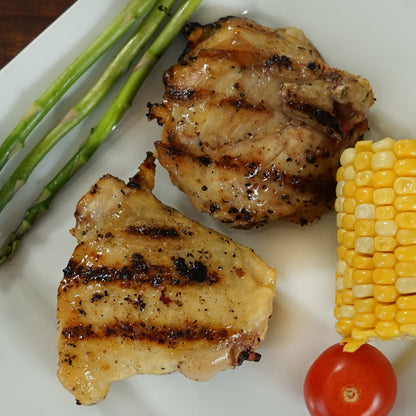 All Natural Bone-In Chicken Thighs (4oz)